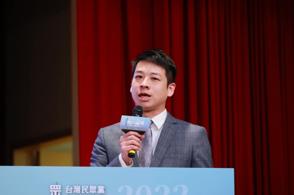 ▲民眾黨副秘書長許甫表示，黨慶地點將移師台中，方便讓全台灣支持者到場。（圖／翻攝許甫臉書）