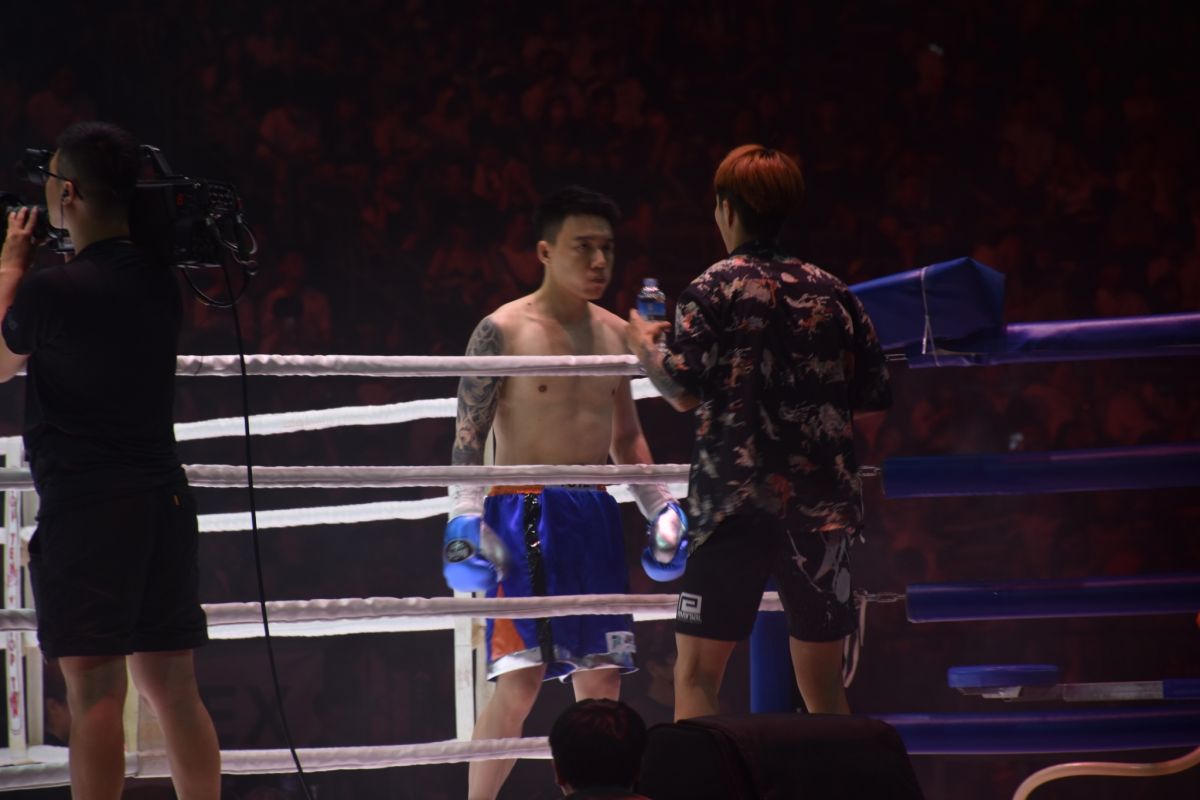 ▲《拳上 Tha Cage 終於之戰》5日晚間終於在小巨蛋開打，最受矚目的就是實況主Toyz以及前老闆鍾培生的擂台戰。（圖／闕靖潔攝）