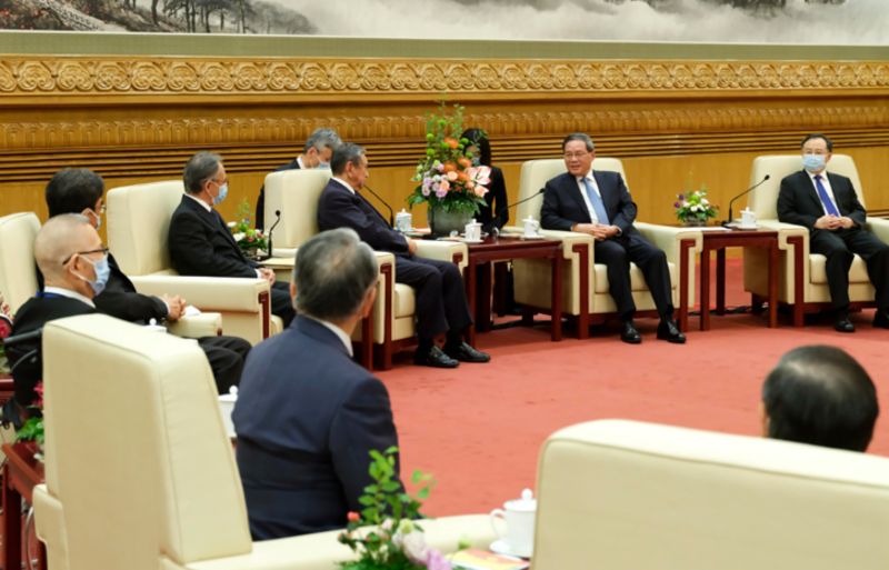 ▲中國國務院總理李強，5日在北京會見了日本國際貿易促進協會會長河野洋平率領的訪問團。（圖／翻攝自新華社）