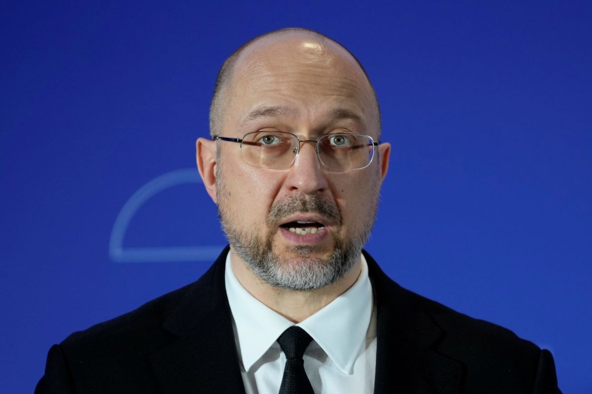 ▲烏克蘭總理什米哈爾（Denys Shmyhal）表示，烏克蘭計劃在抵禦俄羅斯侵略的戰爭結束後放棄徵兵制，改為建立職業軍隊。資料照。（圖／美聯社／達志影像）