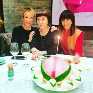 ▲李玟(左起)、李秋林、李思林姊妹合影。(圖/翻攝自李玟臉書) ▲李玟(左起)、李秋林、李思林姊妹合影。(圖/翻攝自李玟臉書)