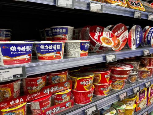 台灣泡麵「內行人不是吃水煮」!公布吃法超意外:偷學阿公的