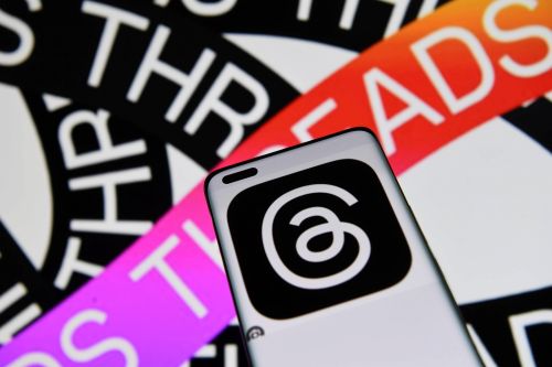 ▲社群平台「Threads」雖在短時間內就取得巨大成功,但也有成為激進言論新溫床的風險。(圖/美聯社/達志影像) ▲社群平台「Threads」在台灣獲得極大流量,台灣人平均使用時間更是制霸全球。(圖/美聯社/達志影像)