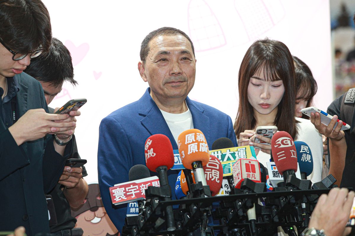 ▲國民黨總統參選人侯友宜和鴻海創辦人郭台銘，均獲邀參加明晚在台東舉辦的全國正副議長聯誼會晚宴。（圖／記者葉政勳攝，2023.07.10）