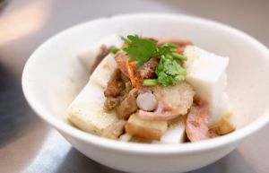 今日必吃／東港人從小吃到大的早餐「肉粿」　鮮香底蘊全靠這東西
