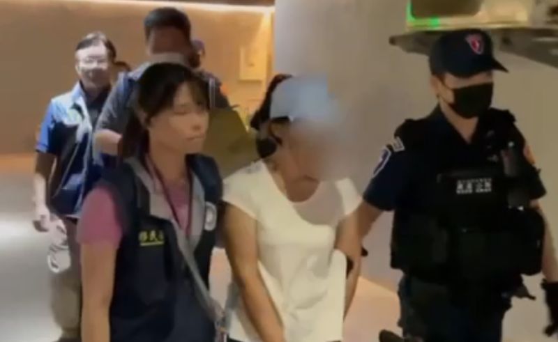 ▲新北市刑大日前掌握情資，一名來台超過15年的賓律賓胡姓女子組織高利貸集團，專門針對急需用錢的同鄉下手，以年利率420％的超高利息借貸，如若被害人還不出錢就會遭到恐嚇。（圖／翻攝畫面）