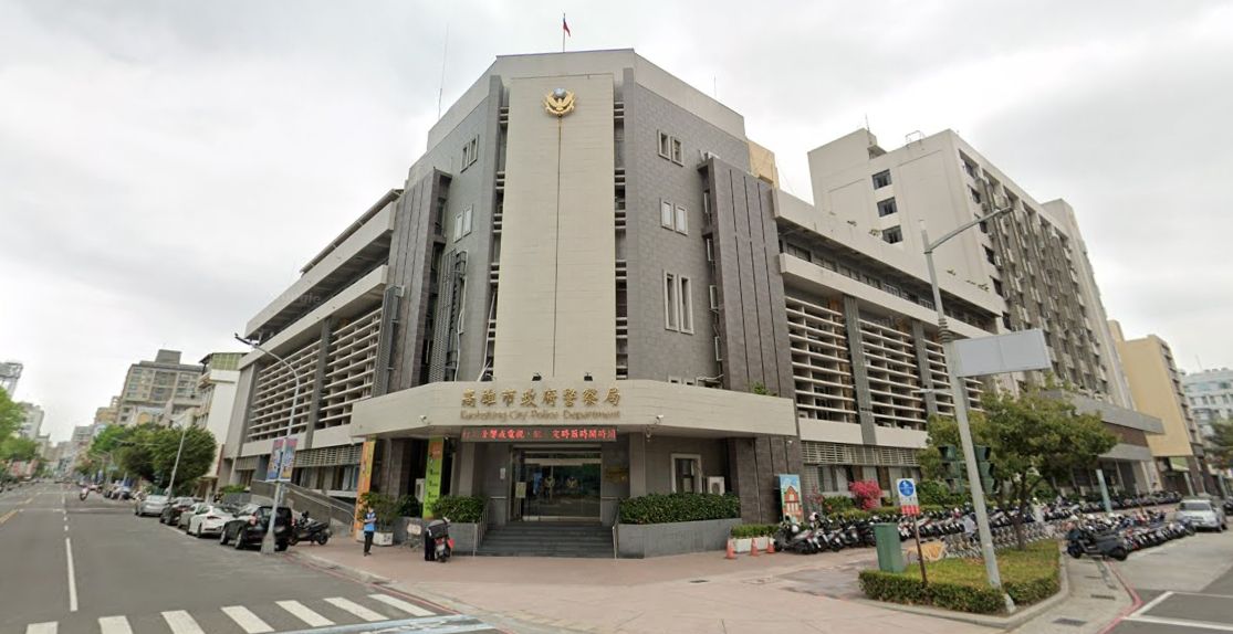 ▲警方獲報後，第一時間派員趕往現場處理。（圖／翻攝畫面）