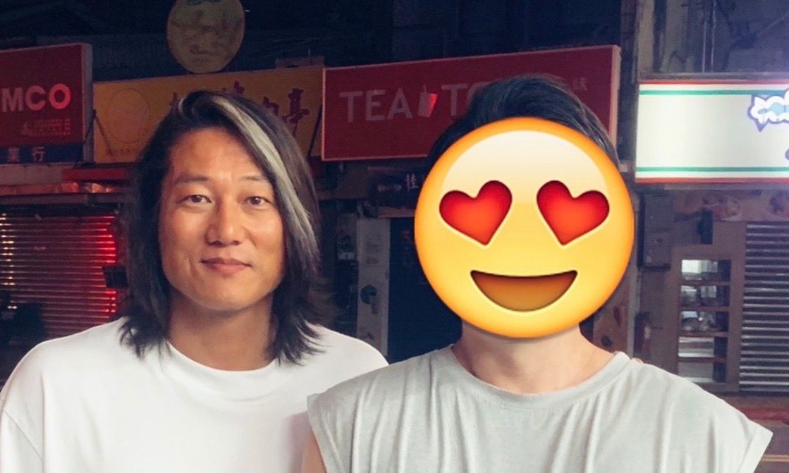 ▲有讀者表示在台北內湖遇到「野生韓哥」！有別《玩命關頭》裡酷帥模樣，零偽裝又親民的韓哥，讓巧遇的粉絲超開心。（圖／讀者授權提供）