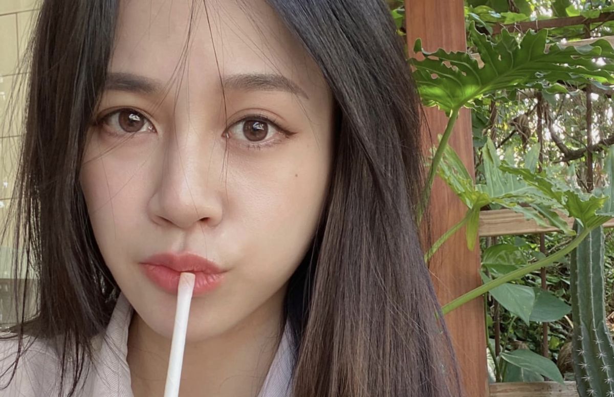 ▲39歲女星陳筱蕾2018年發現自己罹患腦瘤已開刀治療過一次，2020年腦瘤卻又再度復發，她近日在臉書上曝光近況，表示目前都在往好的地方進行。 （圖／翻攝自陳筱蕾臉書）