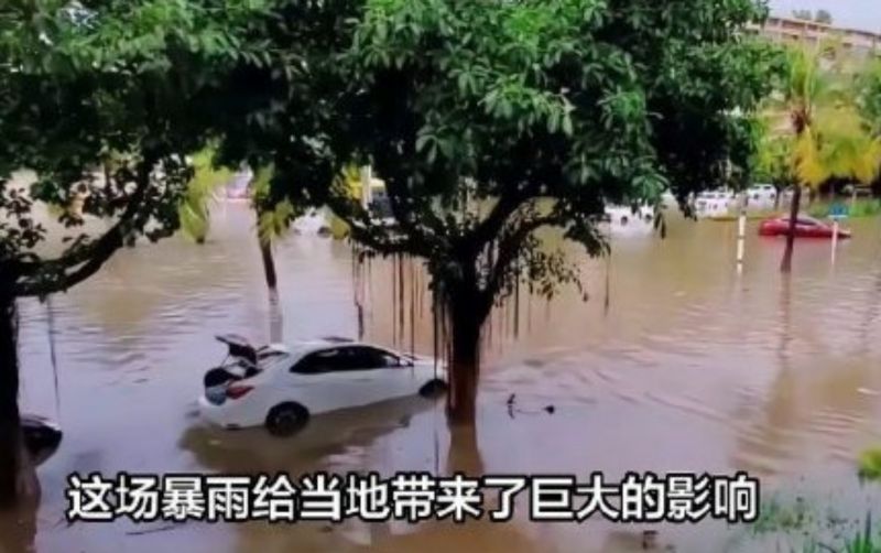 ▲前一輪大雨結束不過10天，中國重慶再度受暴雨侵襲。（圖／翻攝自微博）