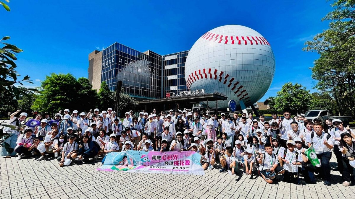 ▲為引導聽障學生探索體驗藝文及戶外活動，增進表達、溝通和分享的能力，教育部國民及學前教育署每年均委請縣市政府舉行全國中小學聽障學生夏令營活動。（圖／教育部提供）