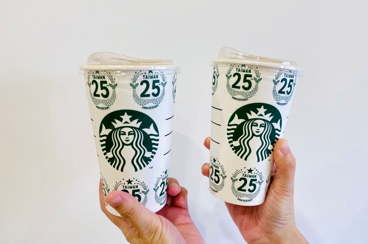 ▲週一Monday不Blue開喝咖啡優惠！星巴克連2天推出不同「買一送一」活動，連星冰樂、冷萃咖啡都在折扣菜單裡；西雅圖則有冬瓜露風味咖啡冰沙等3款飲品「第二杯半價」。（圖／記者蕭涵云攝）