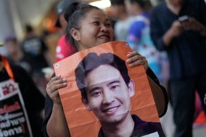 泰國橘色浪潮來襲！皮塔19日再次挑戰總理大位　民眾街頭集結力挺
