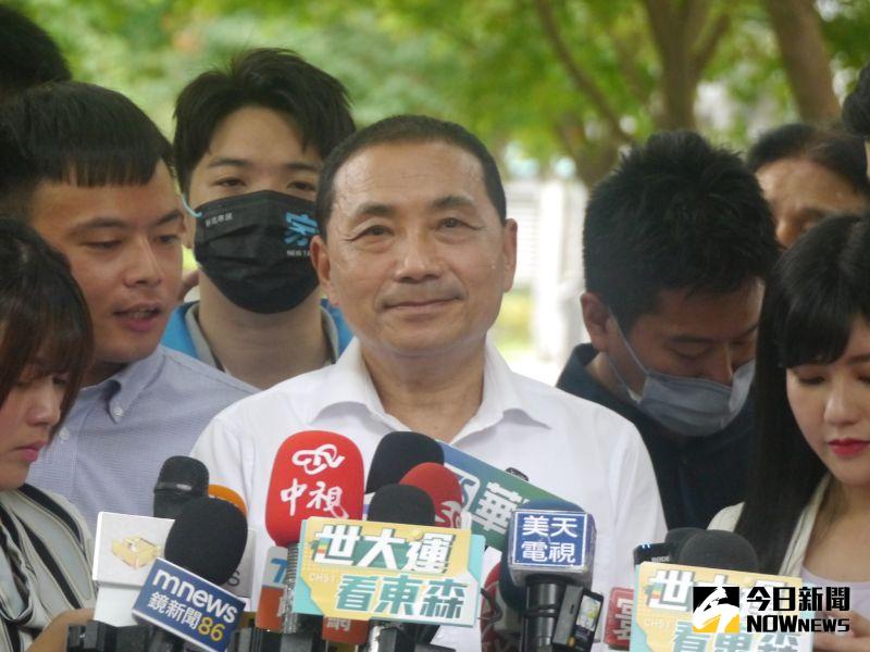 ▲對於視察幼兒園有家長抱怨說沒有事先通知,造成家長和孩子的困擾,侯友宜受訪時強調會當師生關係最堅強的後盾,守護孩子健康。(圖 /記者吳嘉億2023.07.18)