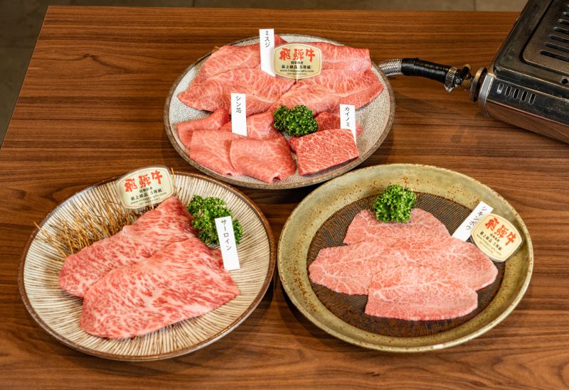 ▲岐阜縣和牛銘柄「飛驒牛」切面看似油花佔比高,但高雅油香收服一票饕客。(圖/俺達の肉屋提供)