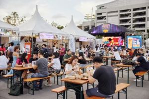五千坪美食盛宴！新加坡美食節登場　喜迎三十週年、擴大慶祝
