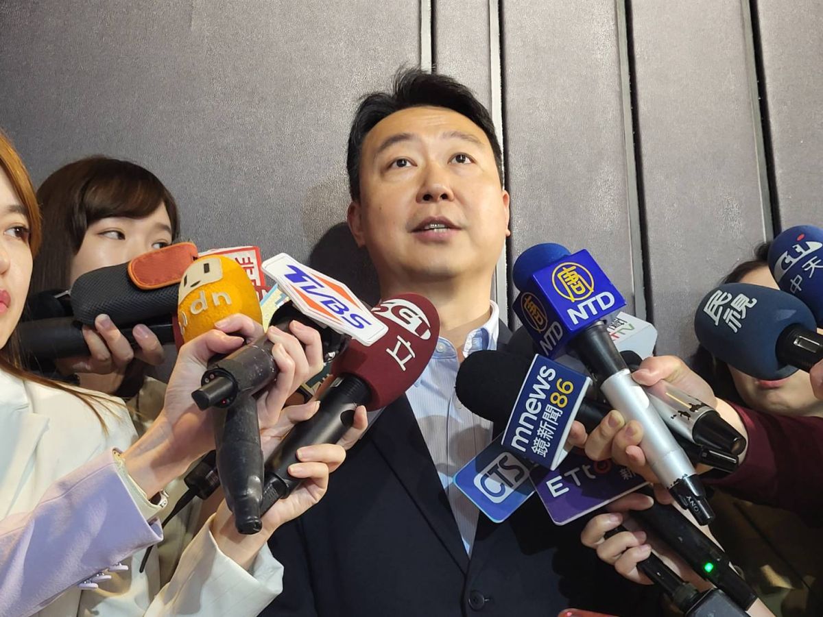 ▲陳世凱表示，侯友宜不斷吹噓自己在新北的社宅數量。（圖／記者陳佩君攝，2023.07.21）