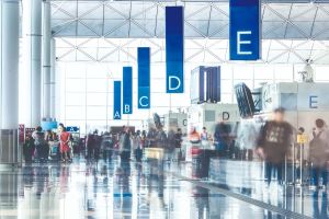 ▲因應香港國際機場（Hong Kong International Airport）「飛遇世界鉅賞」機票禮遇活動，國泰航空贈送3萬多張台北或高雄出發至香港來回經濟艙機票。（圖／香港國際機場提供）