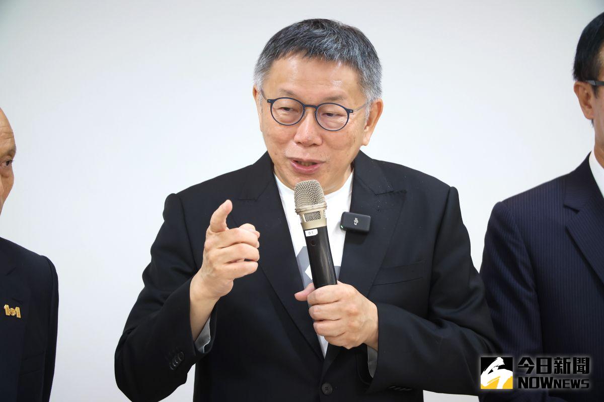 ▲台灣民眾黨主席柯文哲在直播節目表示，目睹南部老百姓生活實在太慘了。（圖／記者陳明中攝)