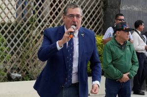 瓜國總統候選人政黨遭查抄　阿雷巴洛控政治迫害
