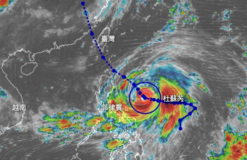 ▲杜蘇芮颱風最新路徑顯示，颱風中心可能從台灣南方通過不登陸，不過這樣的路徑卻有可能為中南部帶來更嚴重的災情。（圖／翻攝NCDR）