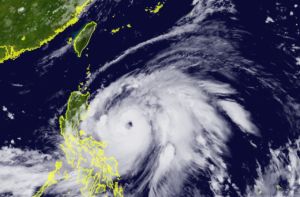 杜蘇芮颱風今晚8點發海警！豪雨連轟2天　高屏、台東「下到發白」
