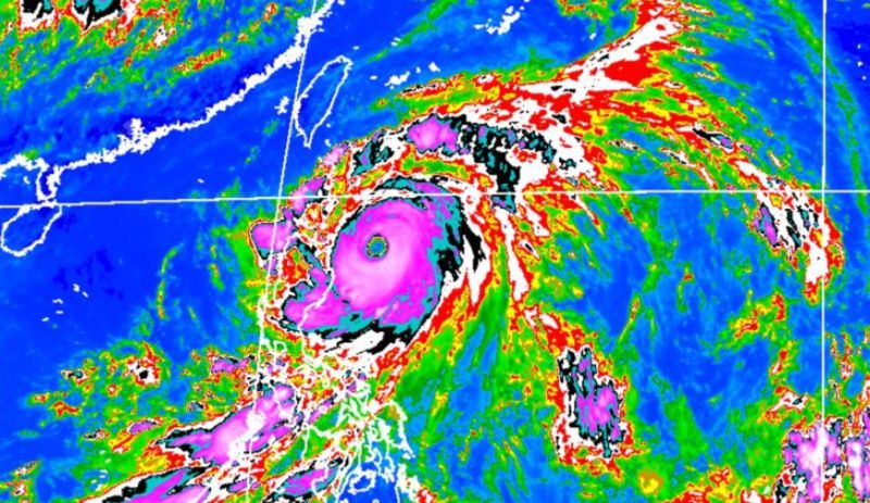 ▲杜蘇芮颱風強度持續增強、路徑不斷向台灣靠近，中央氣象局將在今日下午2時30分會發布「陸上警報」，未來6小時，杜蘇芮颱風也會並成強颱。（圖／翻攝中央氣象局官網）
