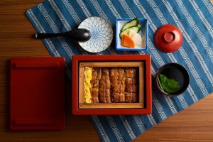 夏季「土用丑日」吃鰻魚飯補元氣!5家餐廳最俗209元 爽吃買1送1 ▲「鰻蒸定食」通通免費升級。(圖/小倉屋提供)