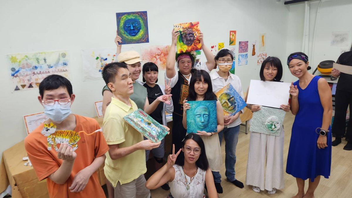 ▲台北市視障者家長協會開設非視覺藝術創作課程，助視障者玩轉職涯路。（圖／記者李琦瑋攝，2023.07.25）