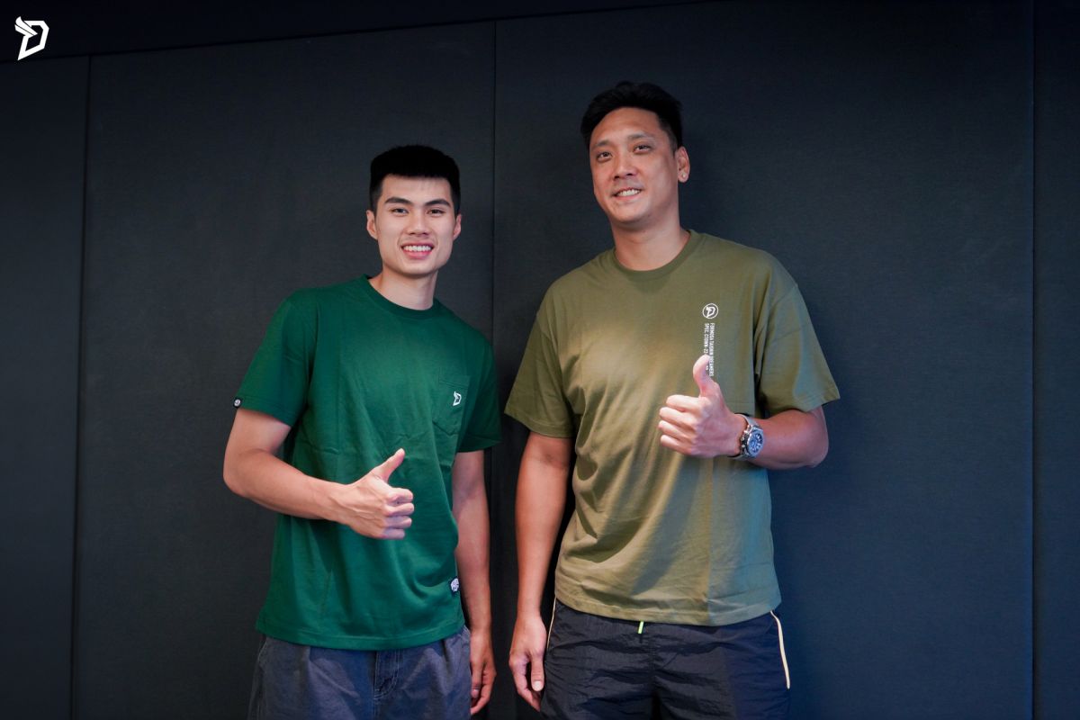 ▲夢想家球團今（26）日宣布，已與本次 P. LEAGUE+ 新人選秀會「探花」、前鋒丁冠皓完成簽約儀式。（圖／PLG提供）