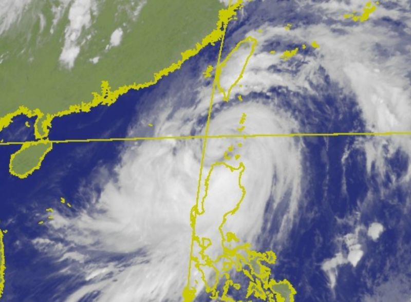 ▲中央氣象局表示，杜蘇芮颱風的暴風圈在今（26）日下午3時已經觸碰到台灣南部陸地（恆春半島）。（圖／翻攝中央氣象局官網）