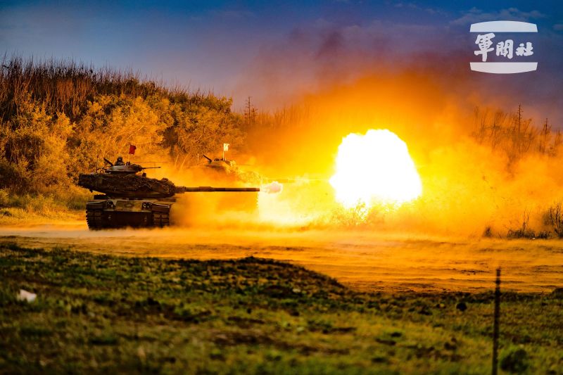▲漢光39號演習澎湖反登陸操演,M60A3戰車射擊。(圖/軍聞社提供)