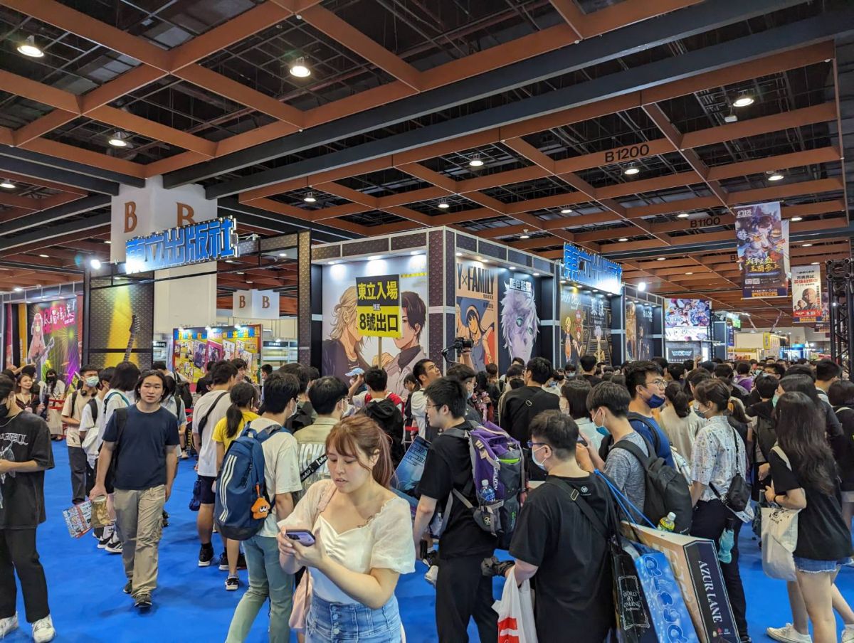 ▲2023年漫畫博覽會今（27）日開展，線上展也同步起跑，不少漫畫、書籍、周邊都有優惠。（圖／民眾提供）