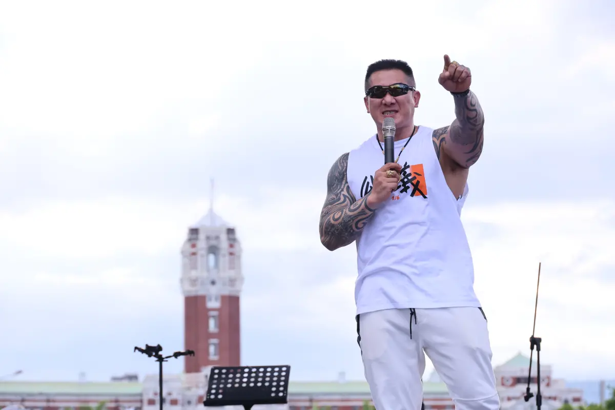 ▲館長陳之漢遭槍擊一事，指控幕後是民進黨所為。（圖／記者鄭孟晃攝）