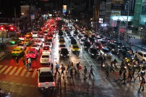 ▲曼谷交通壅塞情況令人印象深刻。（圖／美聯社／達志影像）