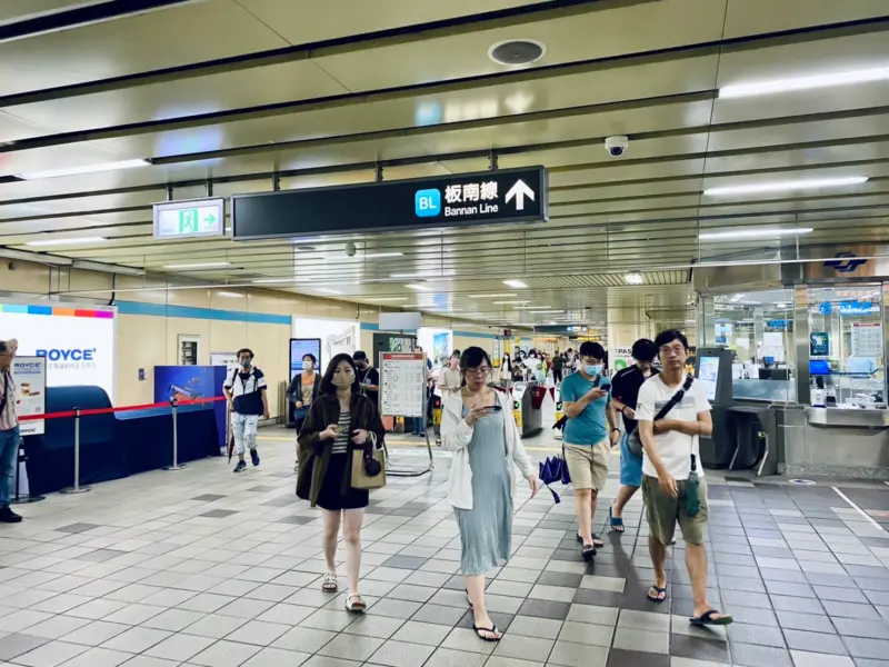 ▲台北捷運系統擁有117個車站，對於到台北闖蕩的人而言，已是不可缺少的運輸工具。（圖／記者蕭涵云攝）