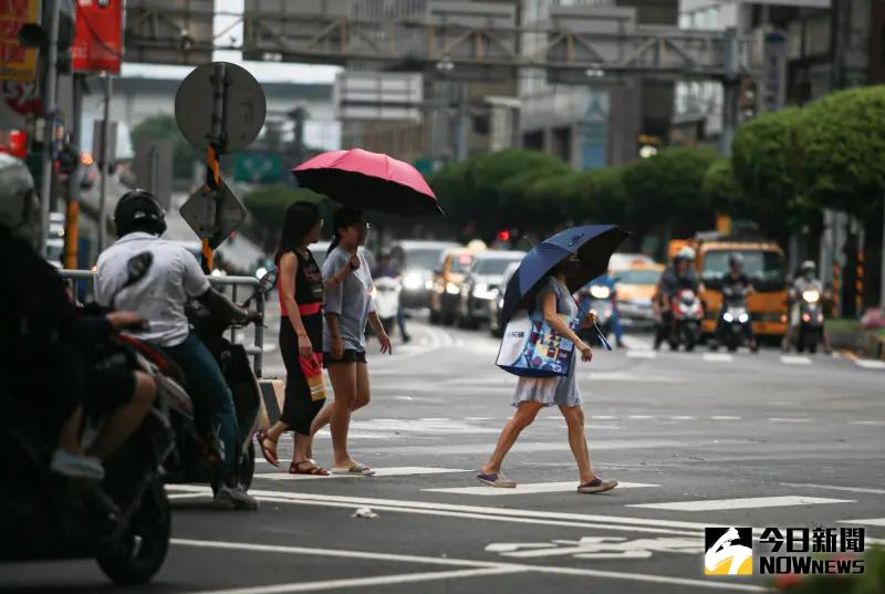 ▲卡努颱風外圍環流影響，強風、豪雨都需要特別留意，台東背風側要留意焚風的狀況。（圖／記者葉政勳攝 , 2023.08.03）