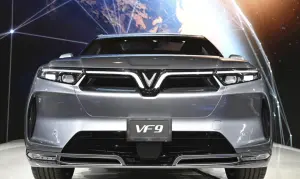 ▲在紐約賈維茨中心（Javits Center）舉行的2022年紐約國際車展期間展示的VinFast VF9。（圖／美聯社／達志影像）