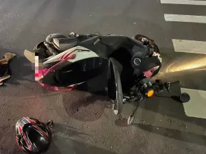 颱風夜死亡車禍！彰化婦疑違規穿越馬路　和男騎士碰撞釀1死1重傷
