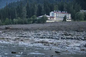 喬治亞度假勝地發生土石流　釀16死、數十人失蹤
