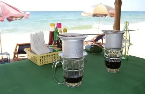 ▲越南街頭常見各種特色咖啡，例如冰滴煉乳咖啡。（圖／Pixabay）