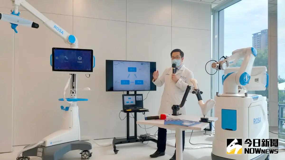 ▲博田骨科有鑒於人工膝關節置換的高需求，超前部署特別引進「電腦導航機器手臂人工膝關節置換系統」。（圖／記者陳美嘉攝）