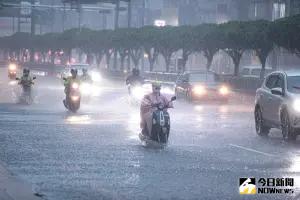 天氣預報／週末雨勢出爐！下週雨彈威力升級　朵拉颱風最快明生成
