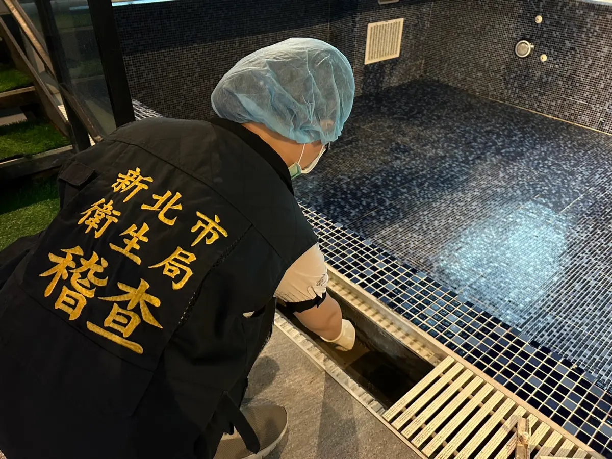 ▲疾病管制署今（15）日初步檢驗結果，10處進出水口，有3處出爐檢測為陰性，其餘檢體還在檢驗中。（圖 ／新北市衛生局提供）