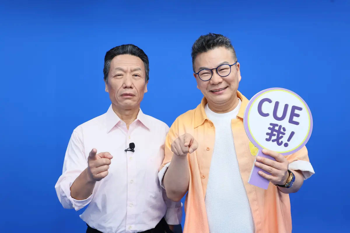 ▲沈玉琳（右）今（11）日受邀上郭子乾（左）的節目《鄉民大學問》，被問到麻衣離婚、林襄新戀情，沈玉琳也都回應了。（圖／NOWnews今日新聞）