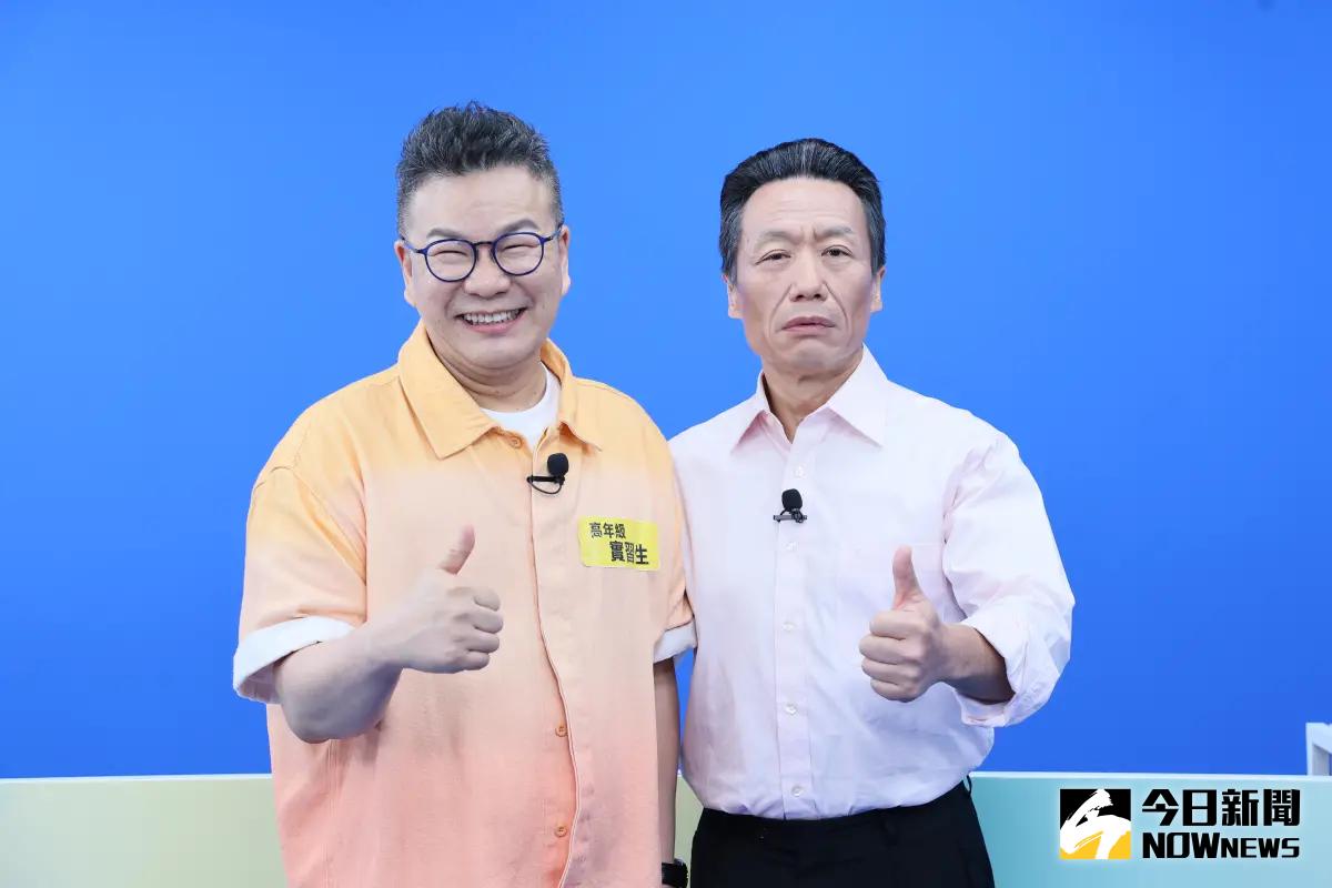 ▲本周節目郭子乾（右）化身「郭台鳴」，沒想到遭遇「荒謬大師」沈玉琳（左）來踢館。（圖／記者鄭孟晃攝）