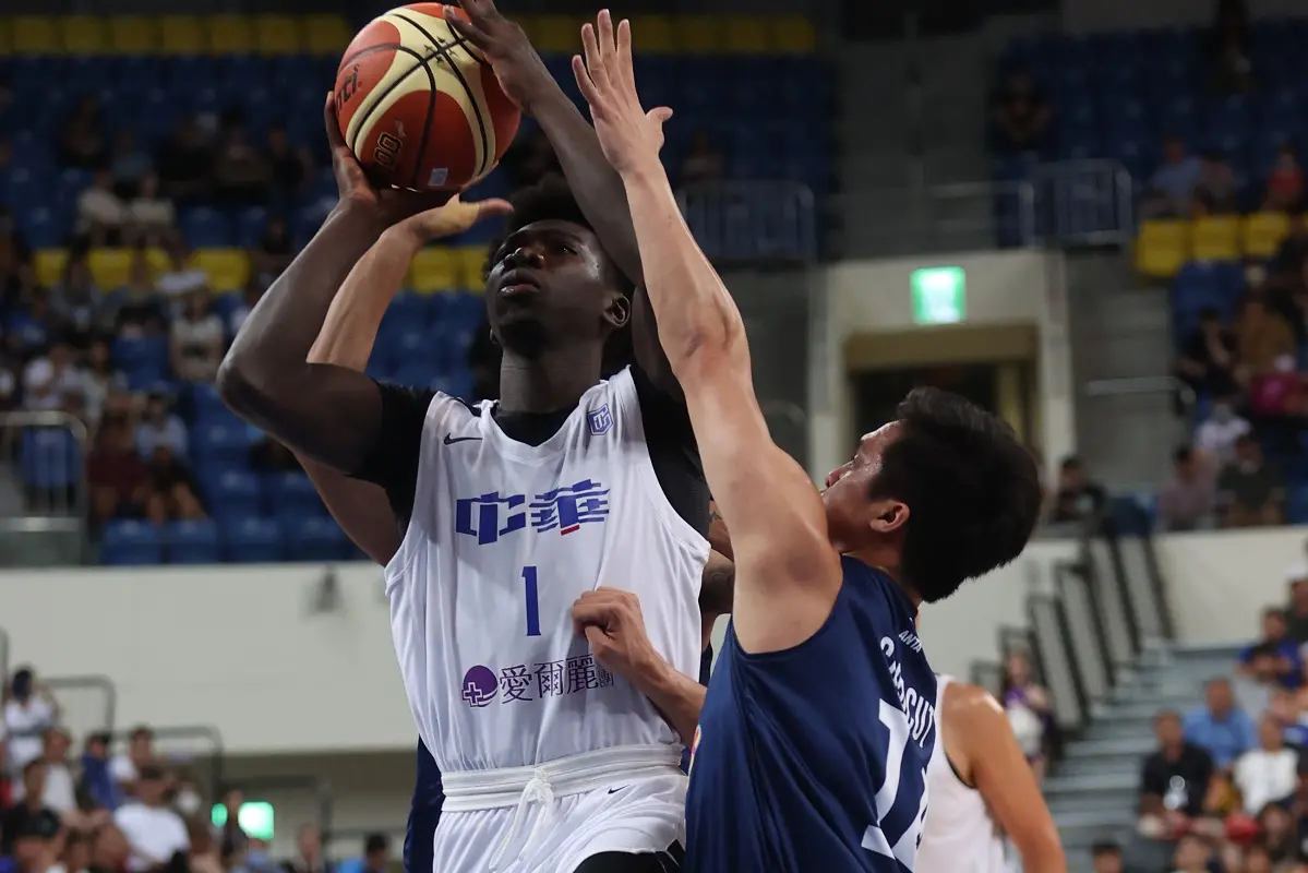▲中華男籃大勝菲律賓職籃隊伊拉斯圖雨晴，阿巴西進帳22分。（圖／籃協提供）