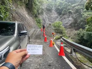 出席風電運維祈福 陳建仁:太陽北風吵來吵去沒意思、合作會更好 ▲南投山區縣道投85線,逐一搶通中。(圖/南投縣政府提供,2023.08.13)