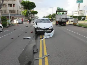 台中外送男路口車禍！彈飛再撞對向回收車　無呼吸心跳送醫不治
