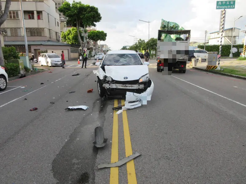 ▲台中市北屯區，昨天傍晚發生一起死亡車禍。（圖／翻攝畫面）